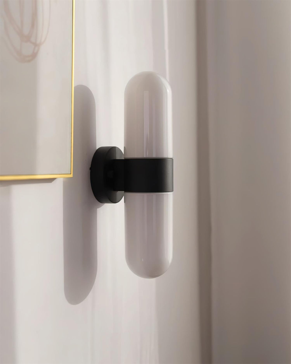 Ashengrove Glass Wall Light-Moonnatur