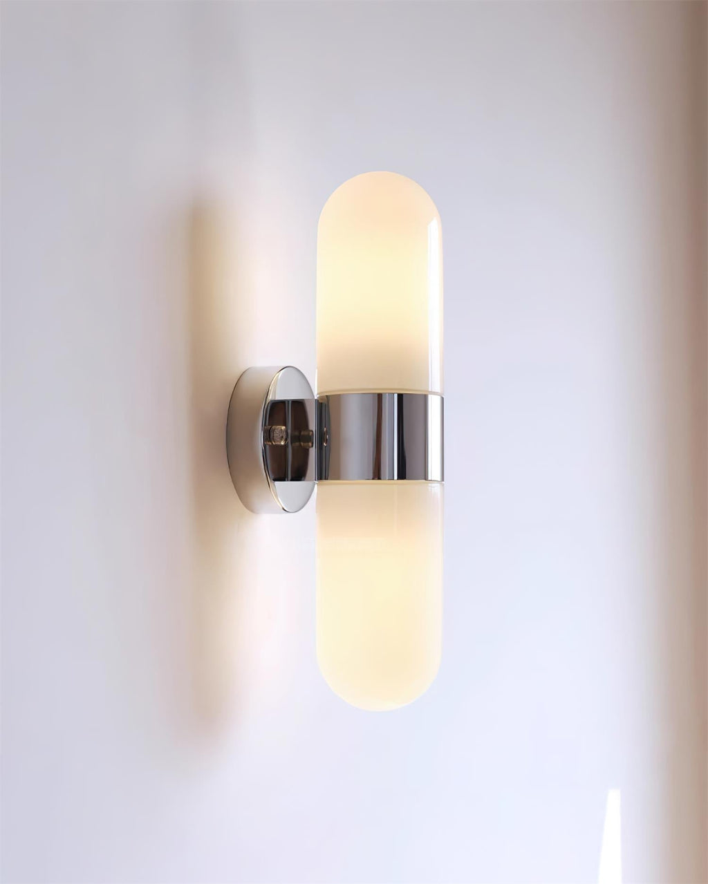 Ashengrove Glass Wall Light-Moonnatur