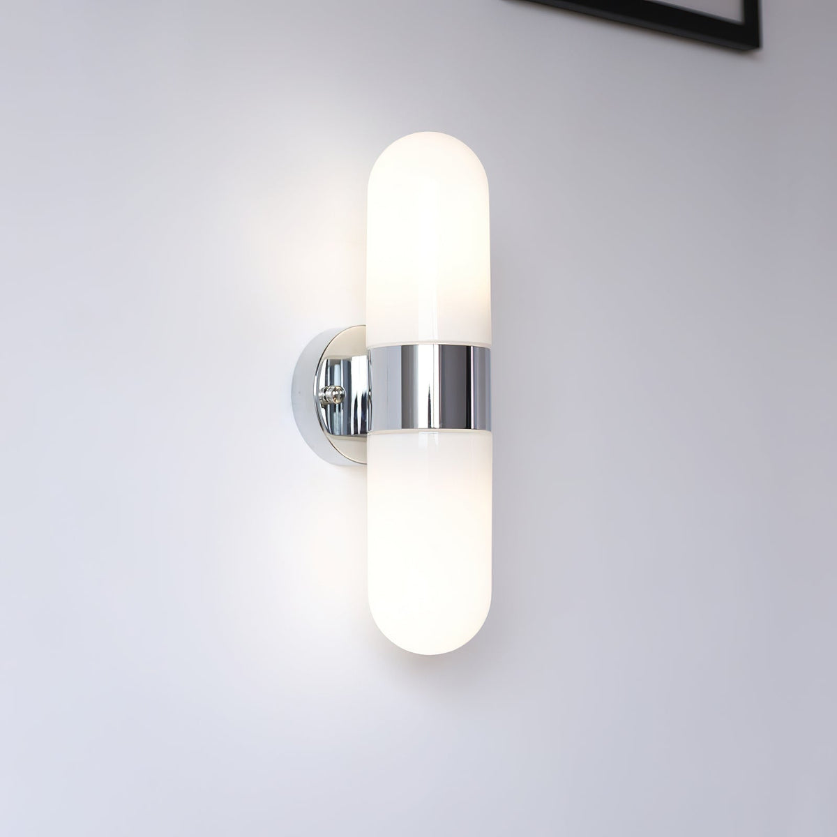 Ashengrove Glass Wall Light-Moonnatur