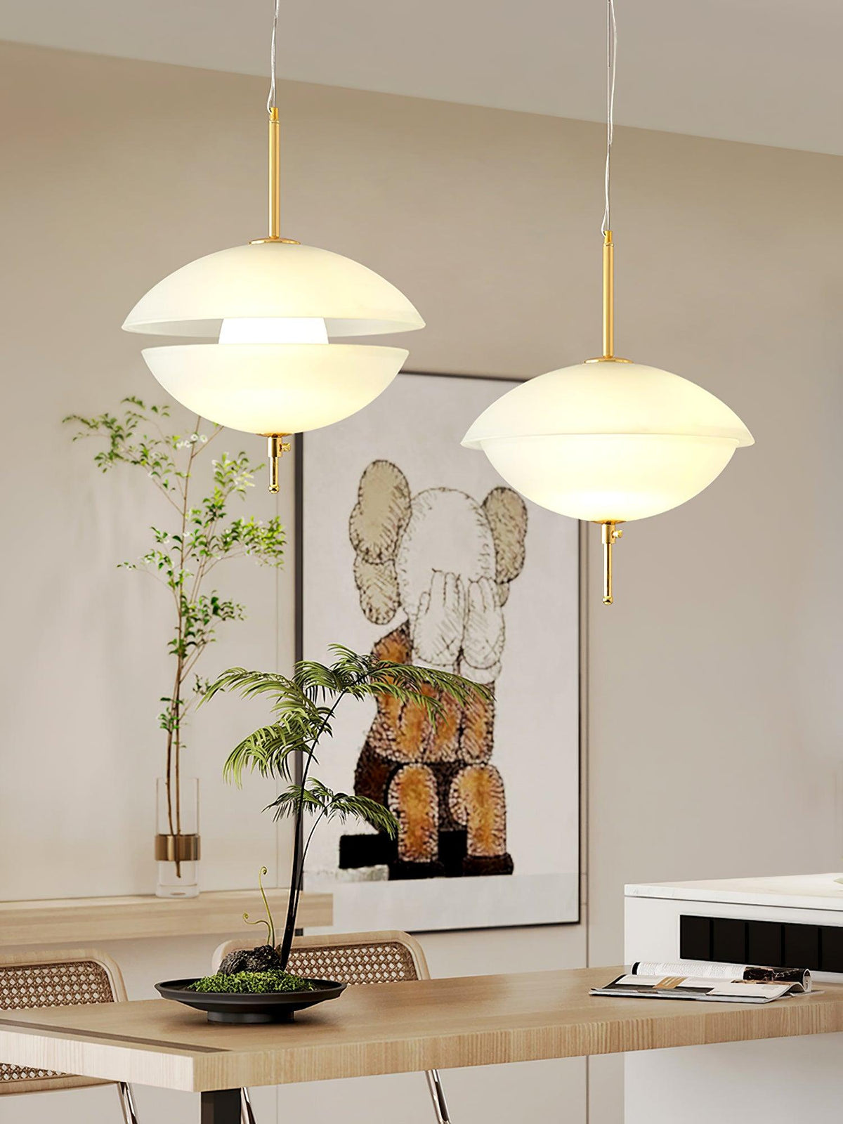 Ravina Glass Pendant Light-Moonnatur