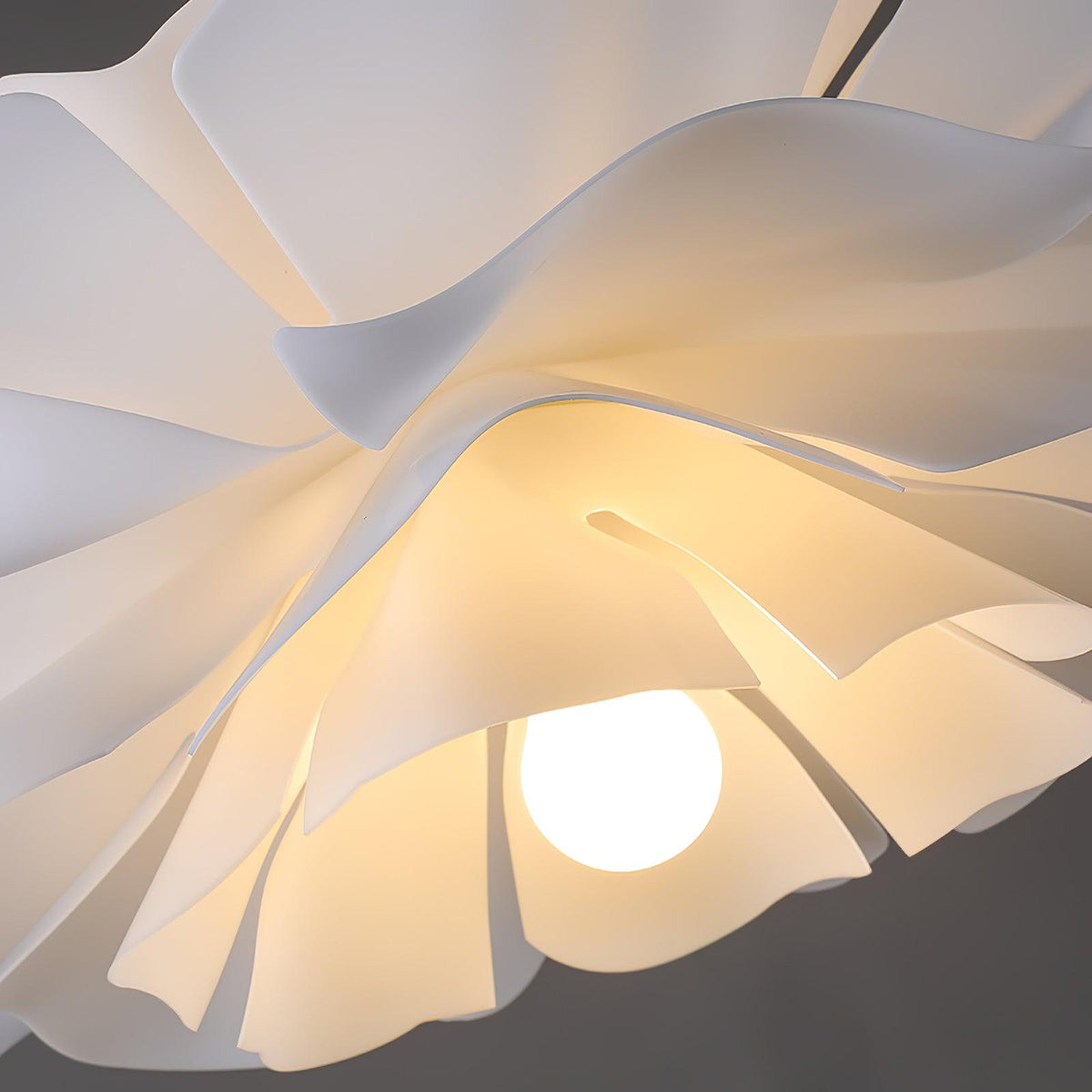 Adairena Acrylic Pendant Light-Moonnatur