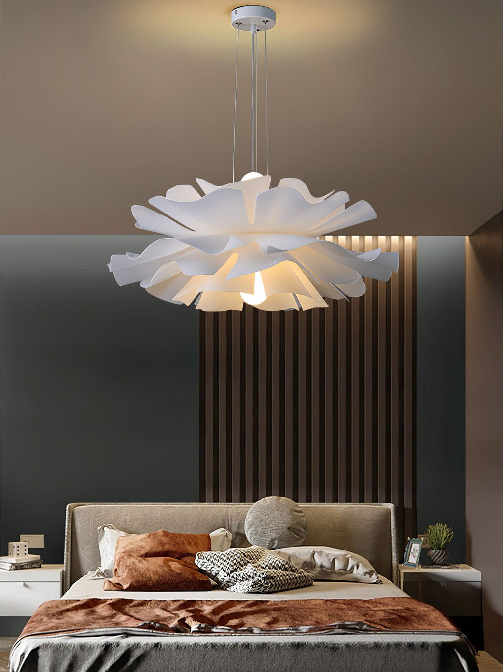 Adairena Acrylic Pendant Light-Moonnatur