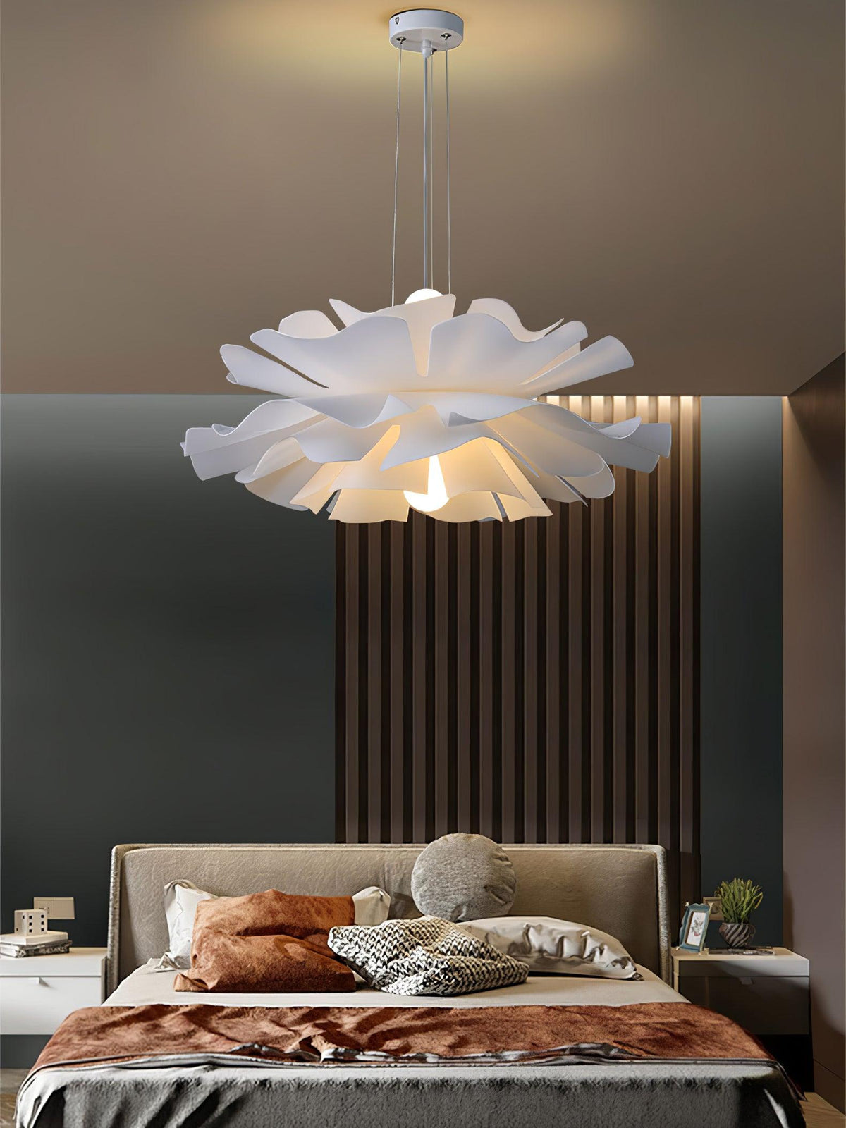 Adairena Acrylic Pendant Light-Moonnatur