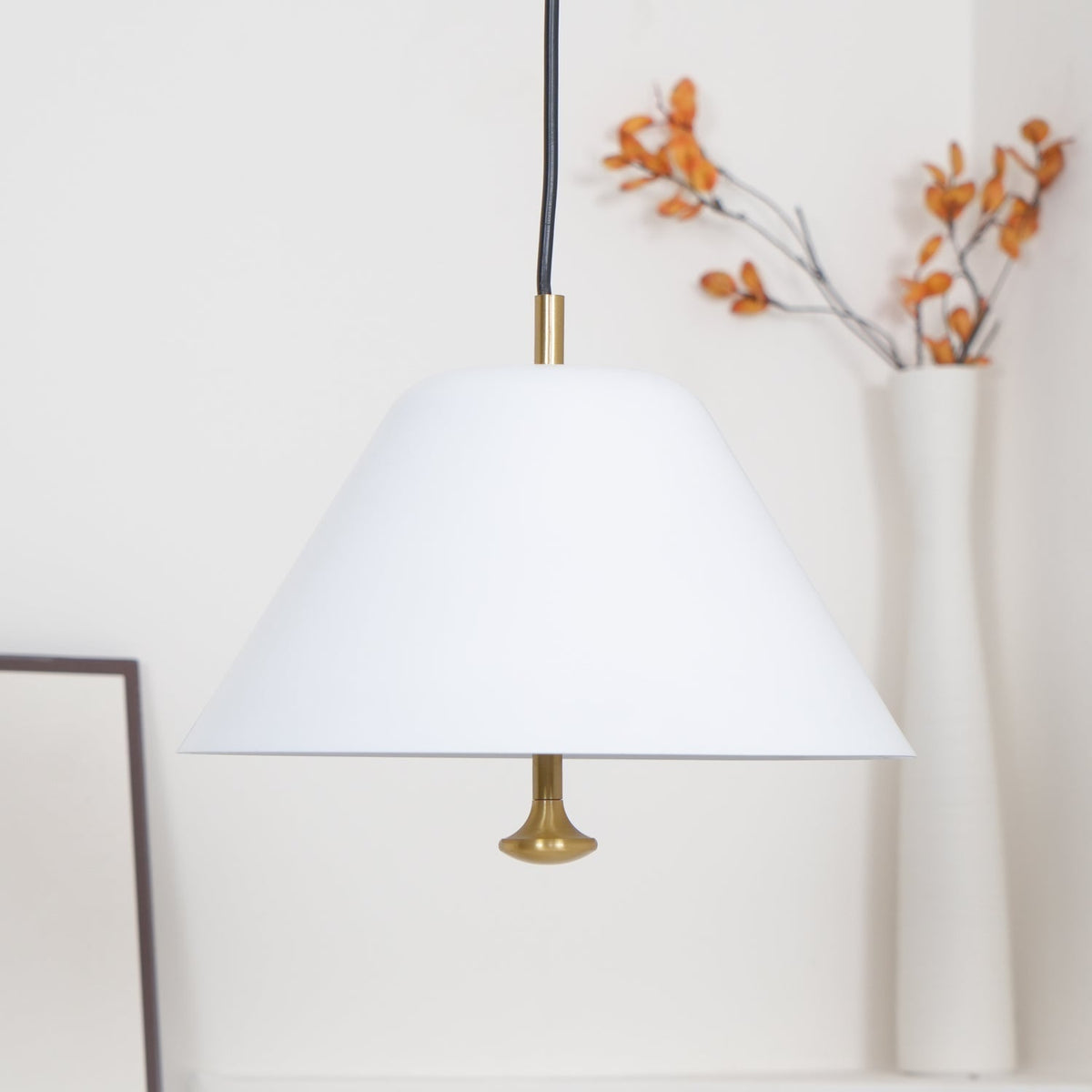 Brinavelle Acrylic Pendant Light-Moonnatur