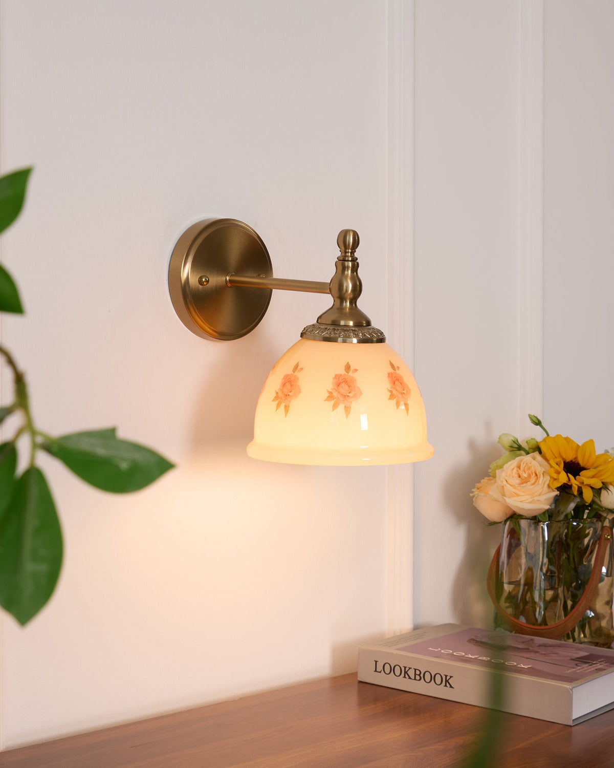 Tarnelmere Glass Wall Light-Moonnatur