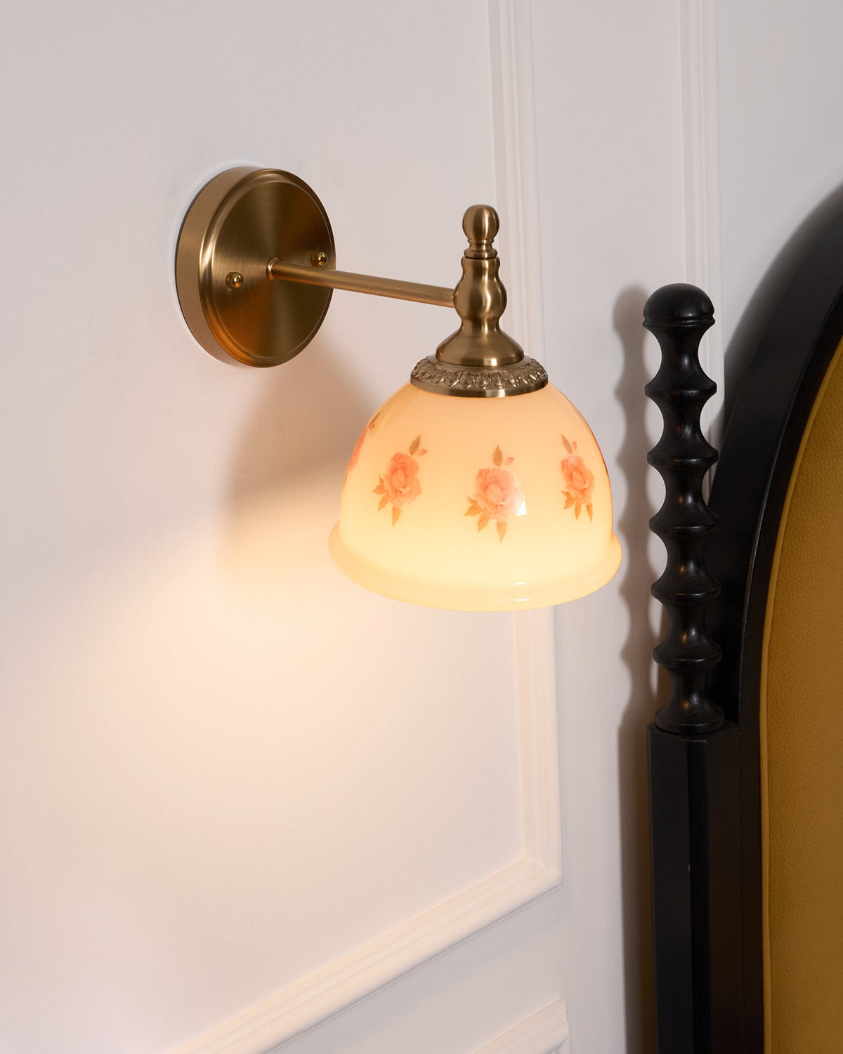 Tarnelmere Glass Wall Light-Moonnatur