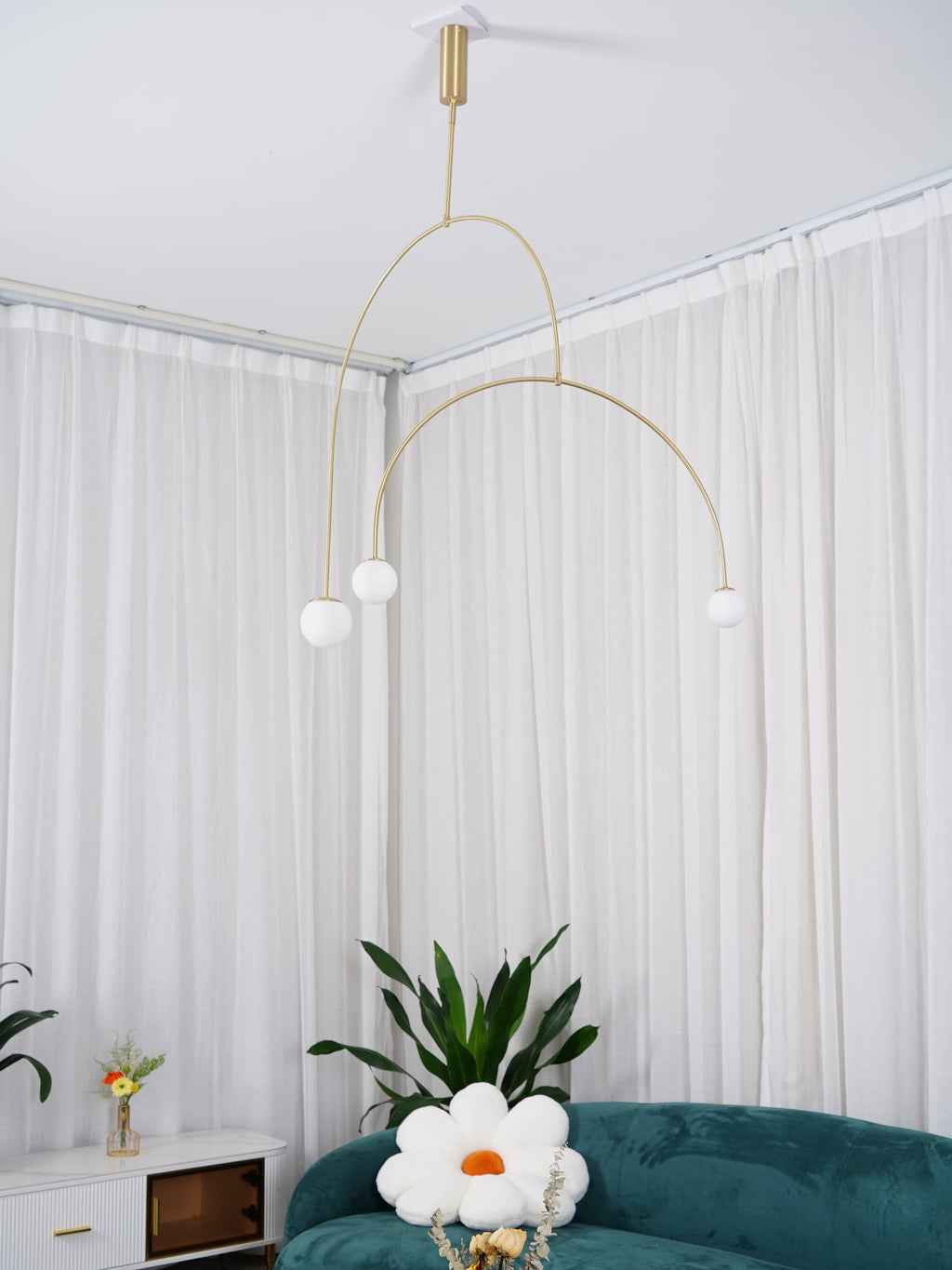 Brackwyn Glass Chandelier-Moonnatur