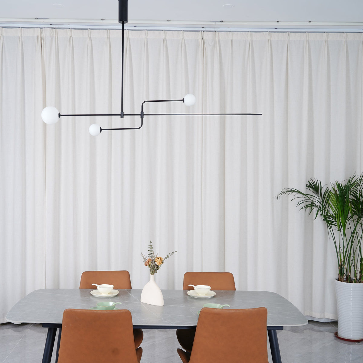 Brackwyn Glass Chandelier-Moonnatur