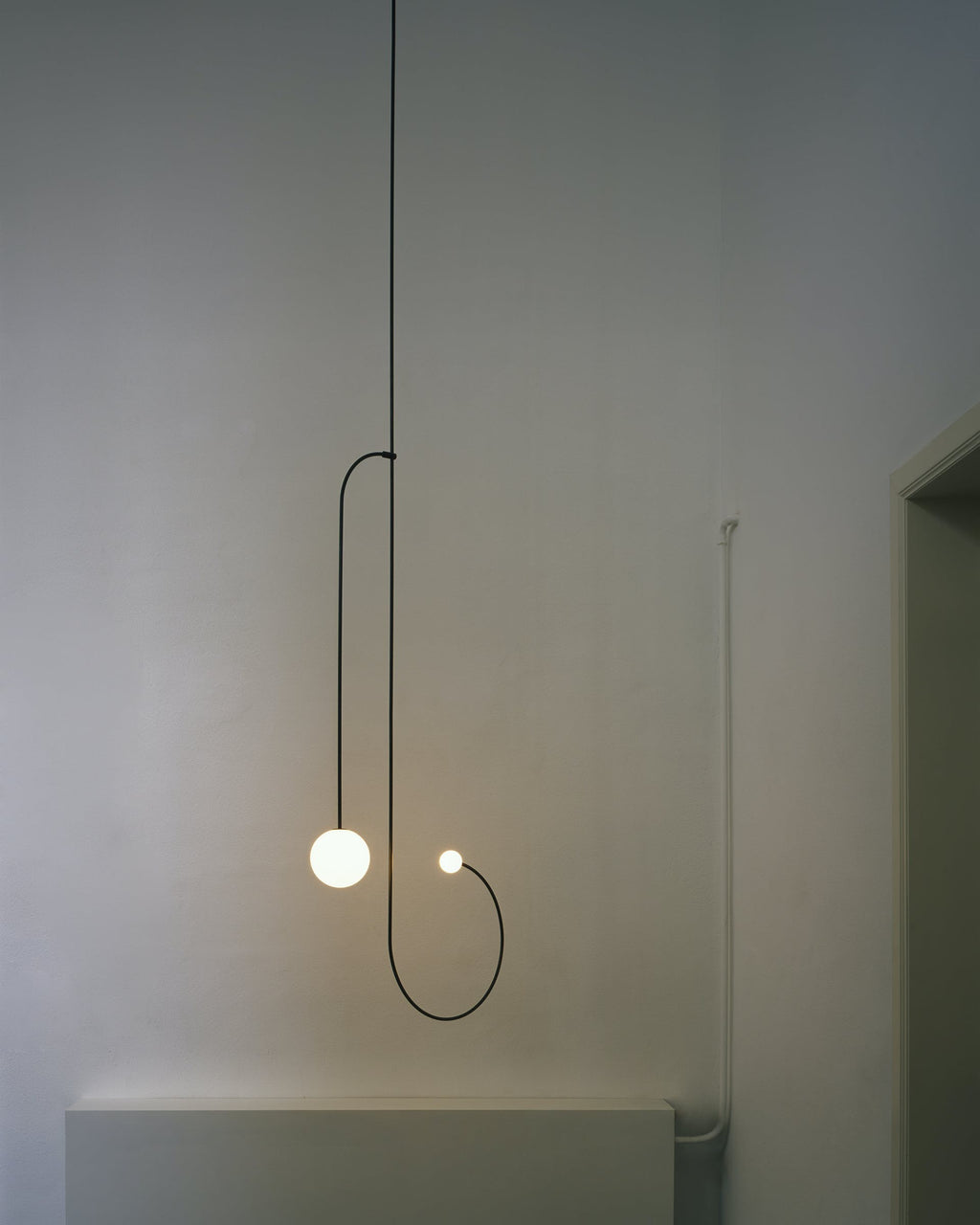 Brackwyn Glass Chandelier-Moonnatur