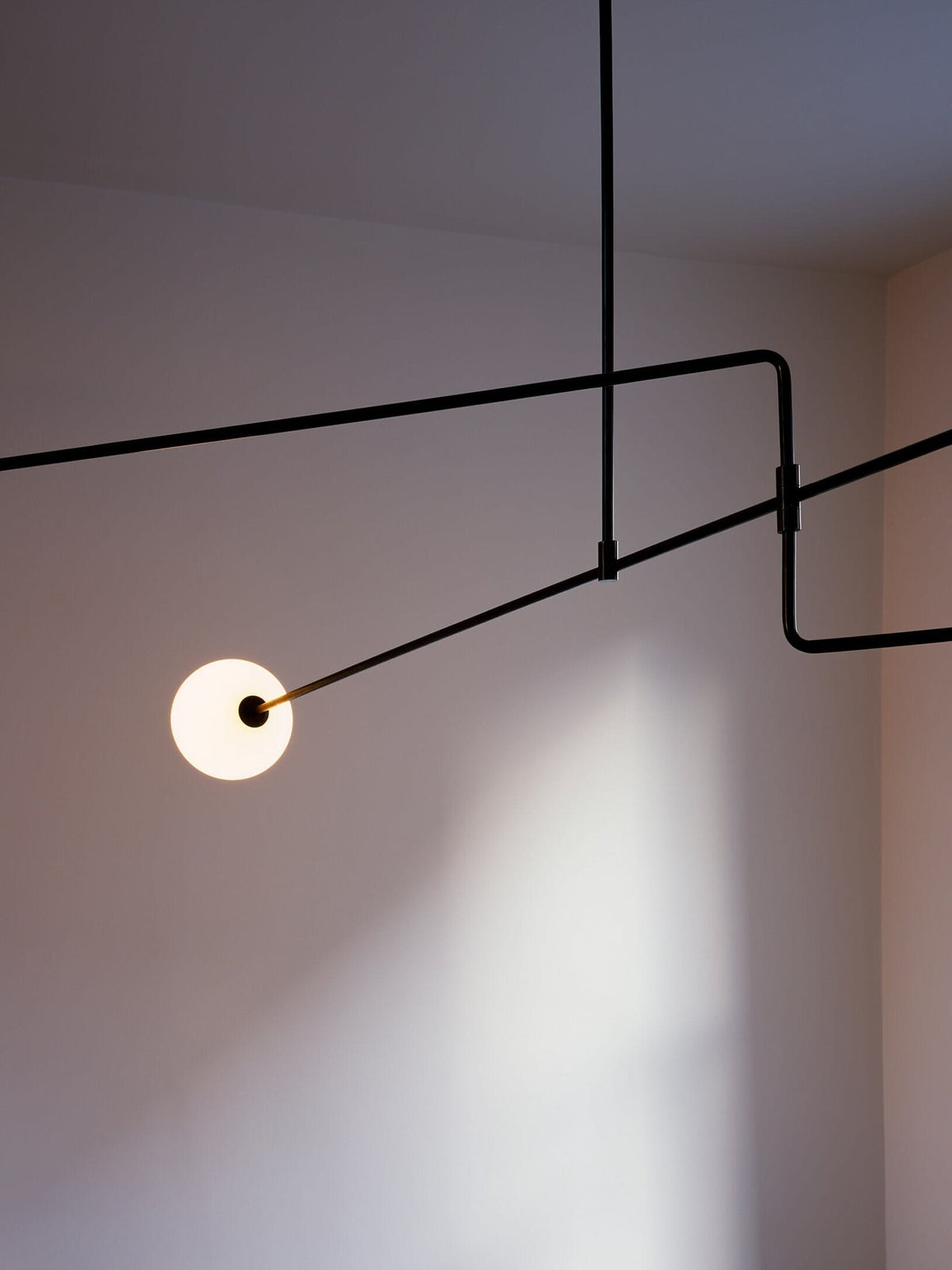 Brackwyn Glass Chandelier-Moonnatur