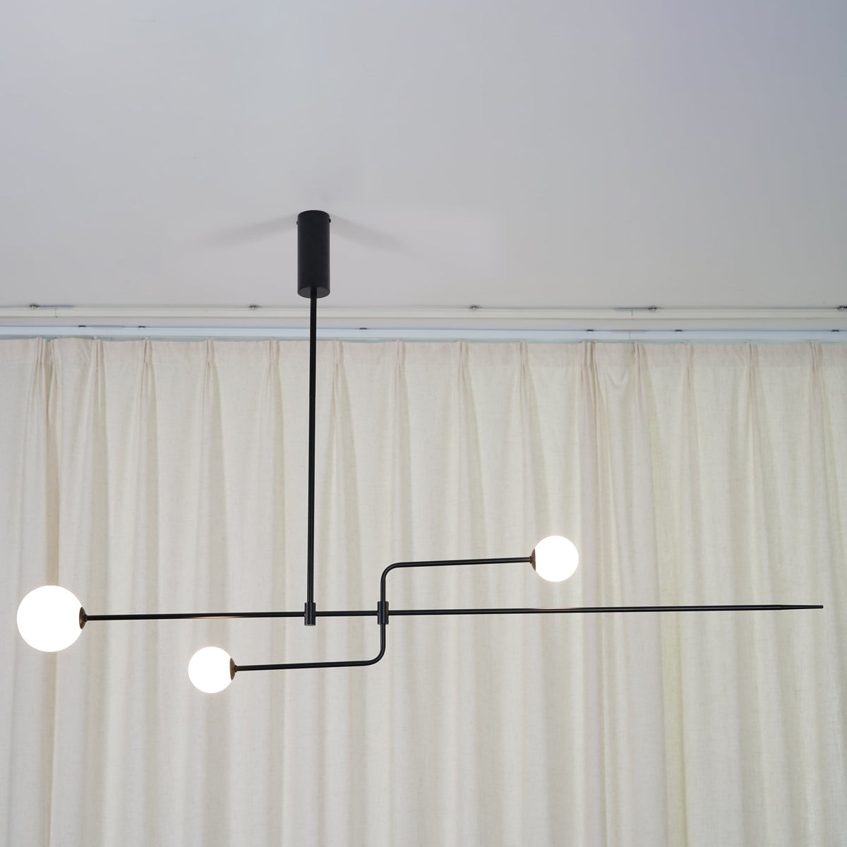 Brackwyn Glass Chandelier-Moonnatur