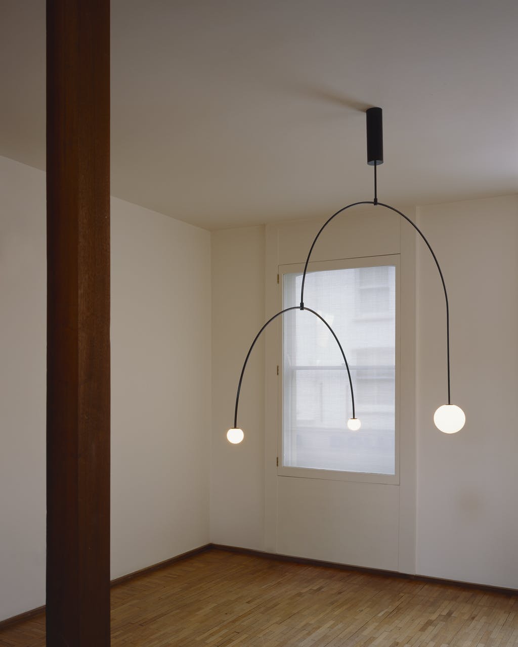 Brackwyn Glass Chandelier-Moonnatur