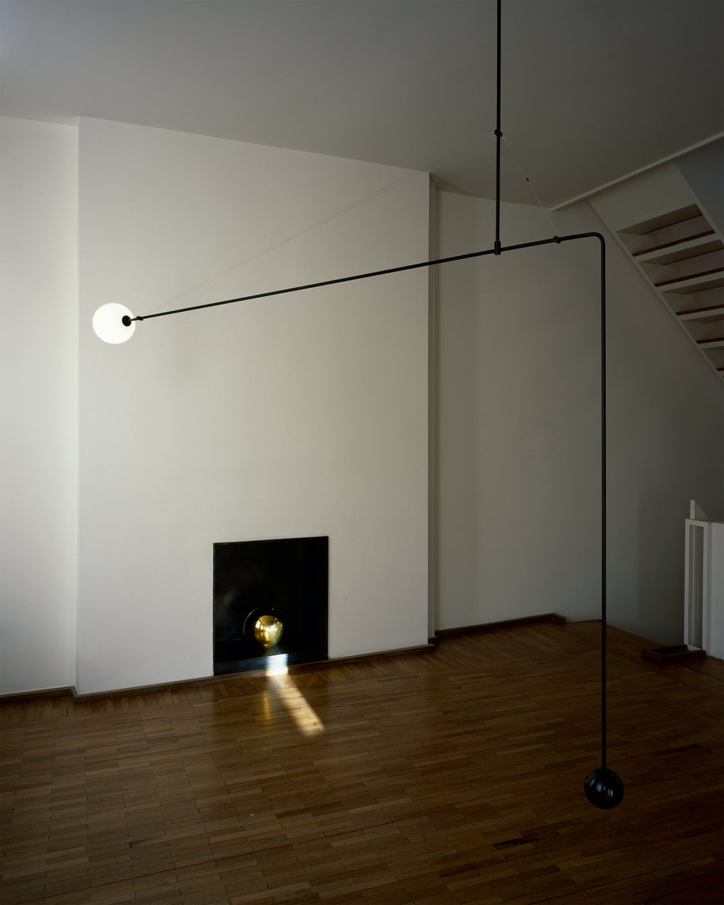 Brackwyn Glass Chandelier-Moonnatur
