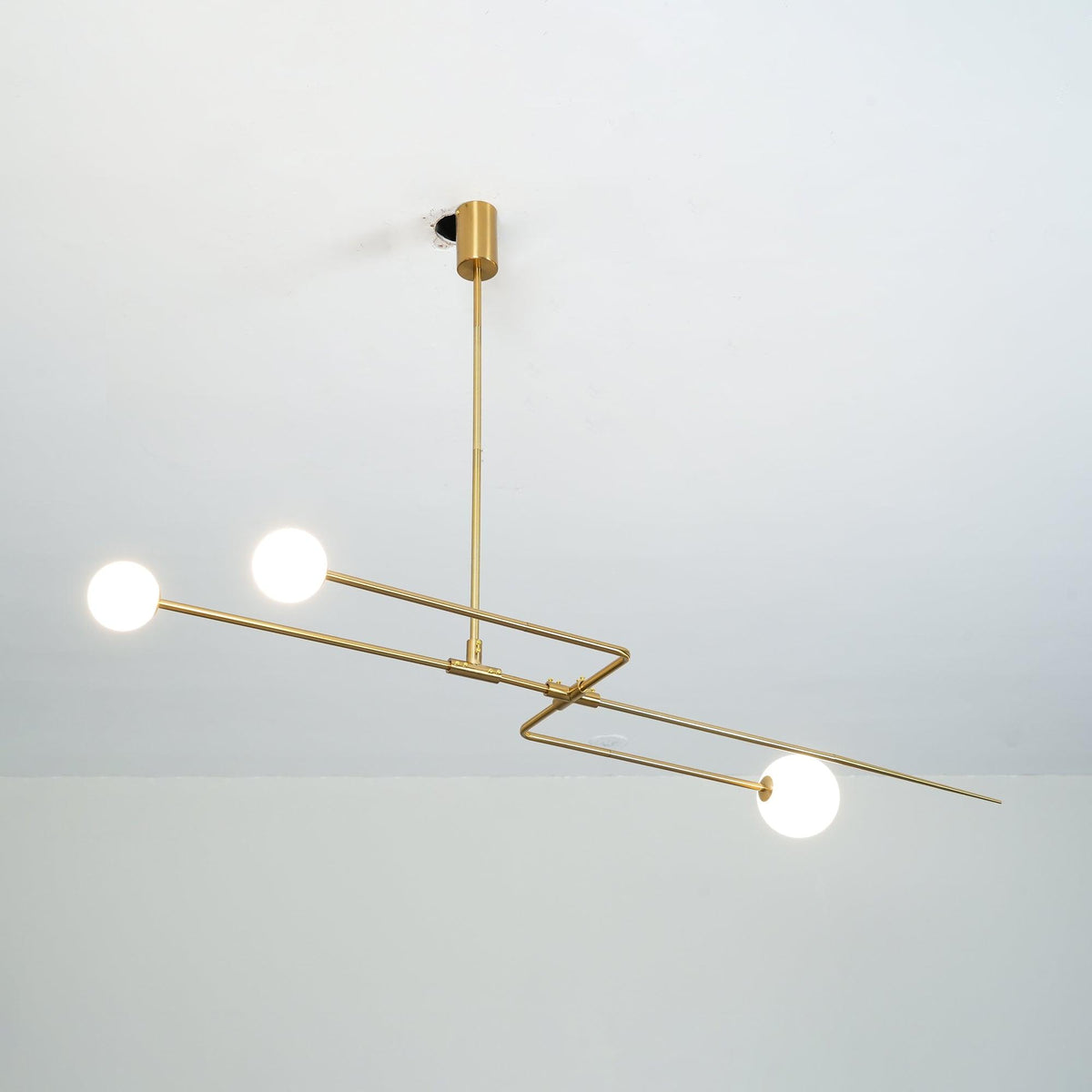 Brackwyn Glass Chandelier-Moonnatur