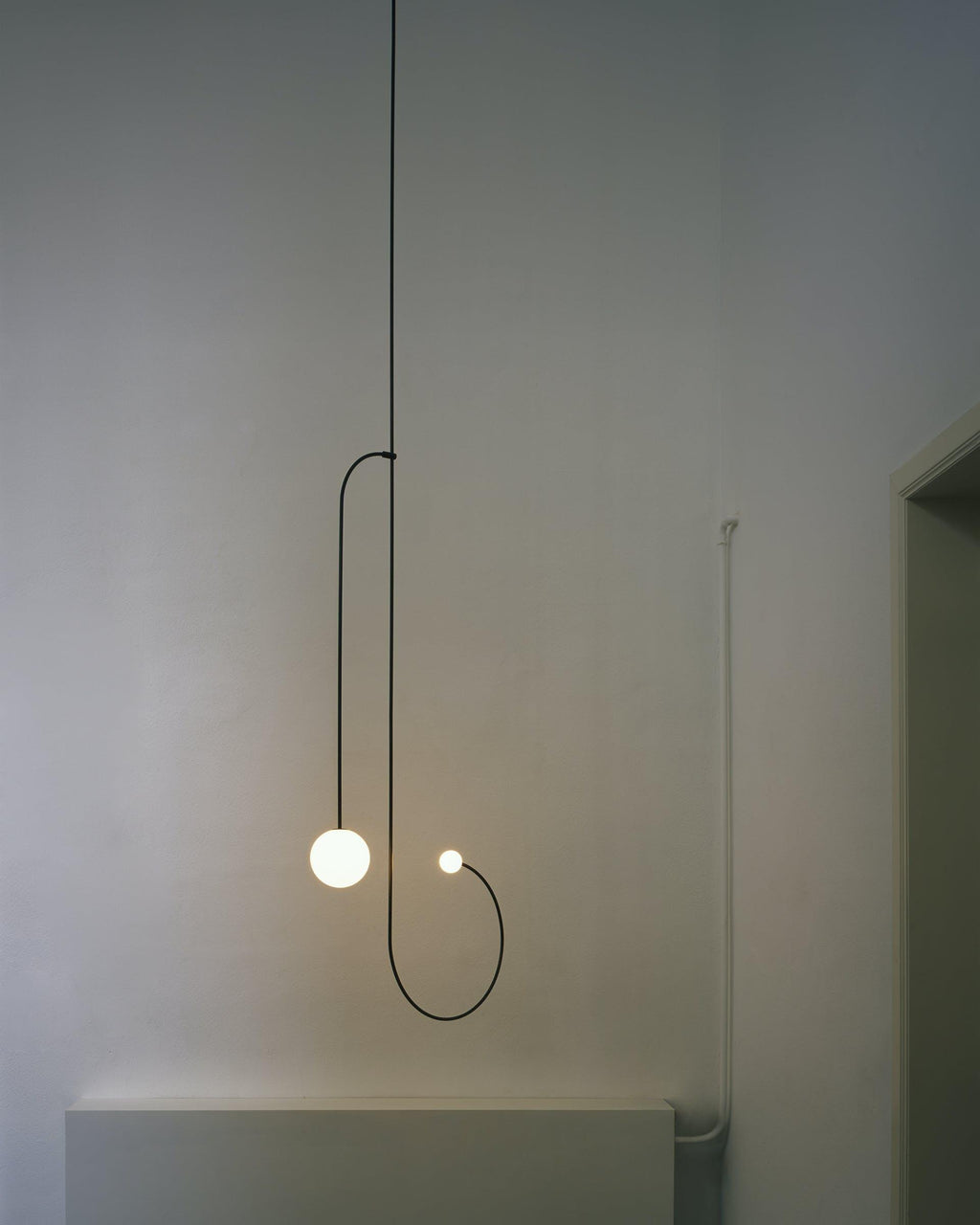 Brackwyn Glass Chandelier-Moonnatur