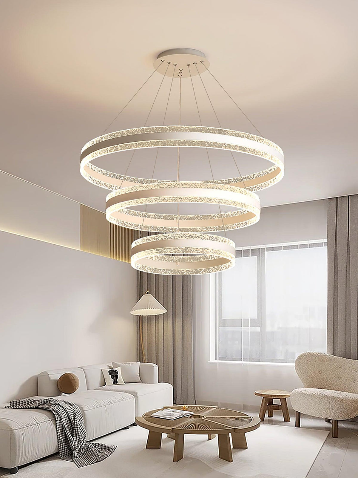 Kovenn Acrylic Chandelier-Moonnatur