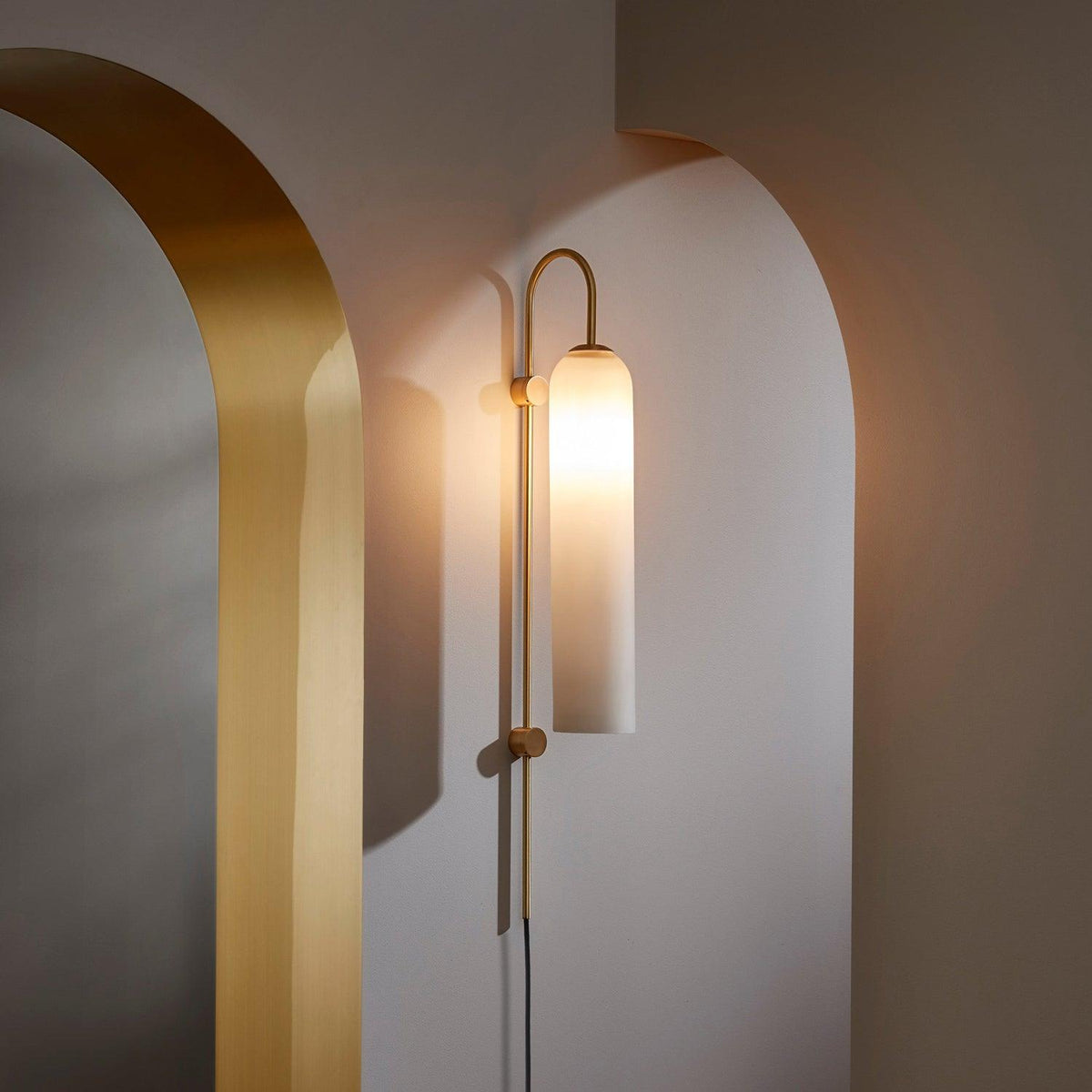 Nethenwood Glass Wall Light-Moonnatur