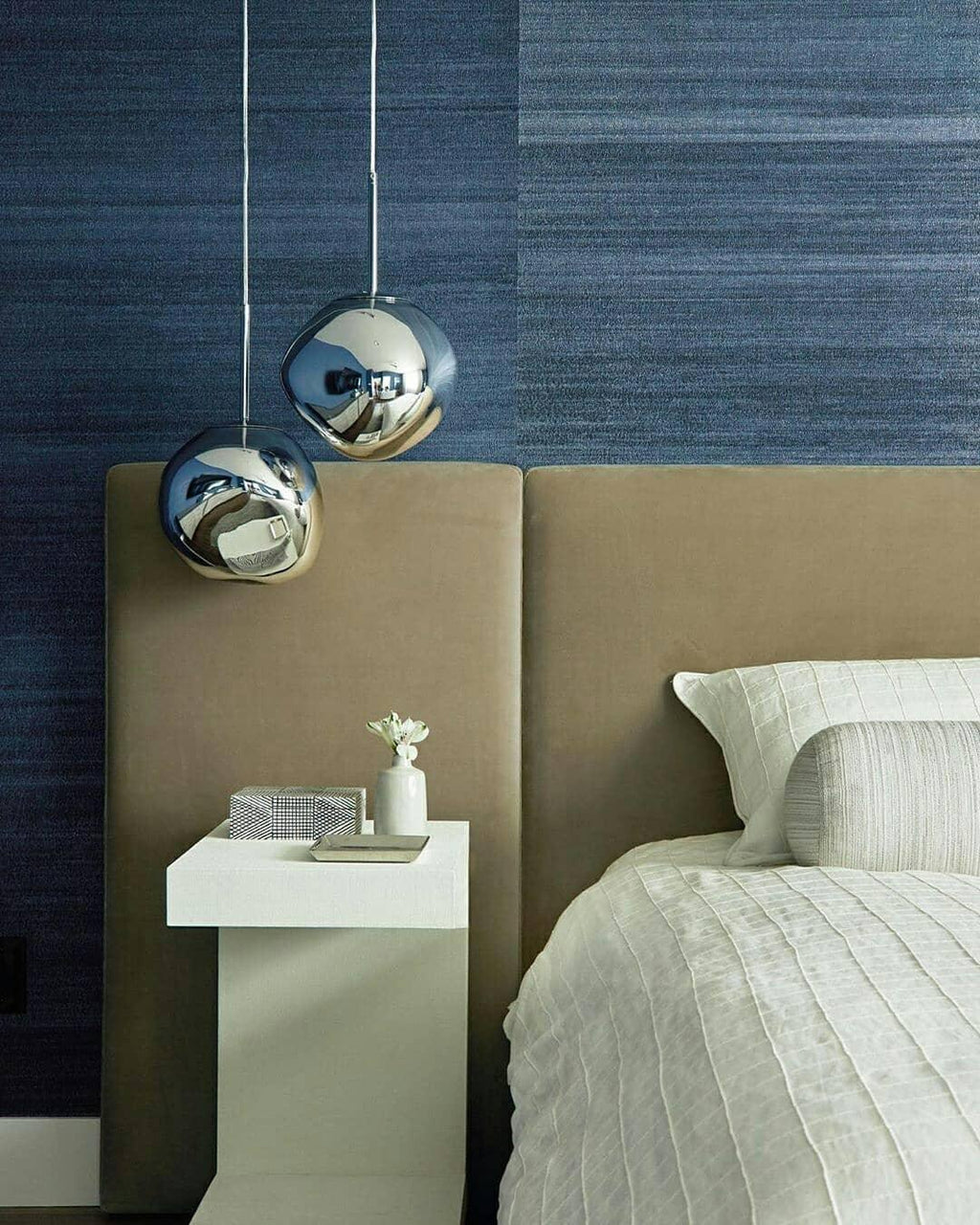 Cedrara Acrylic Pendant Light-Moonnatur