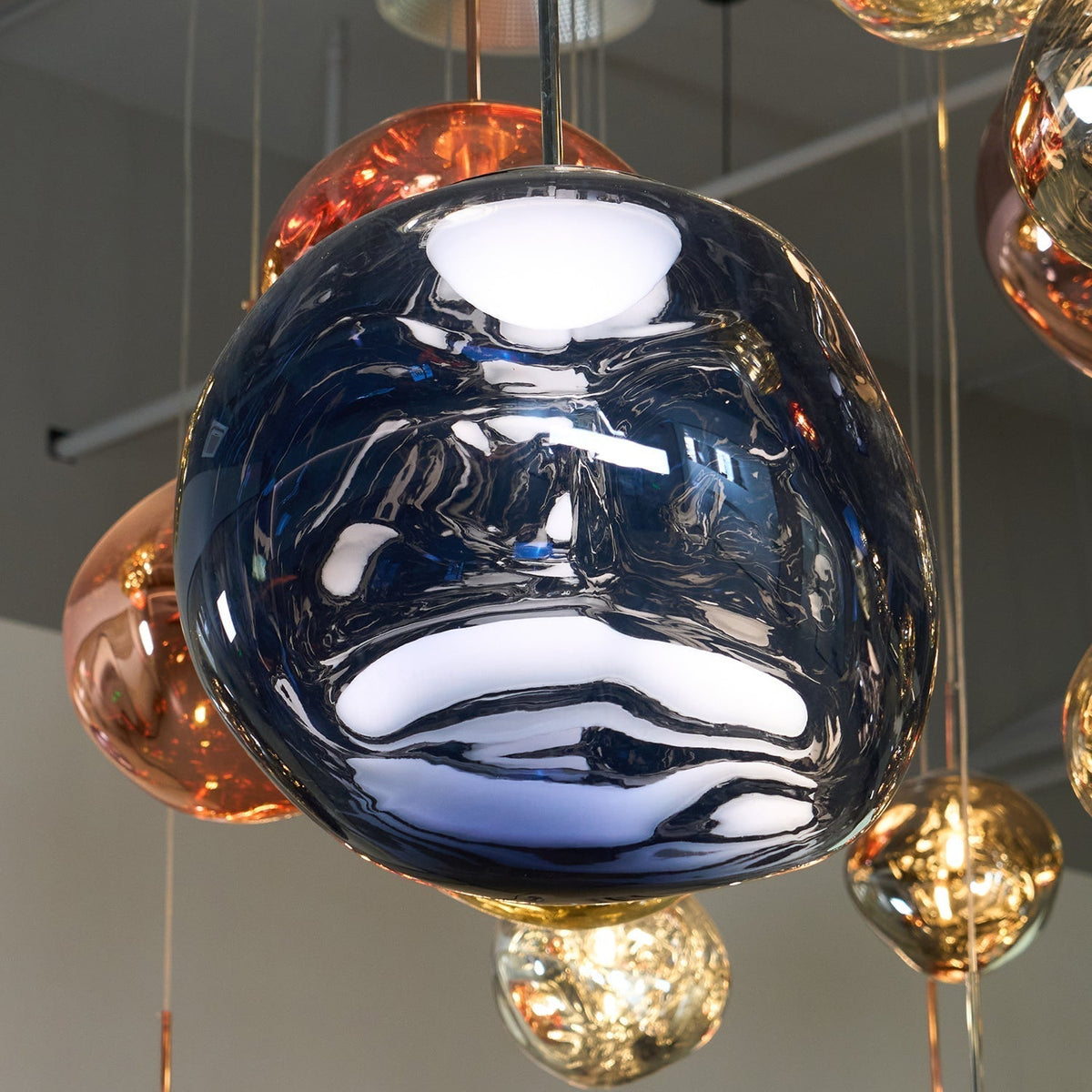 Caeloria Plastic Pendant Light-Moonnatur