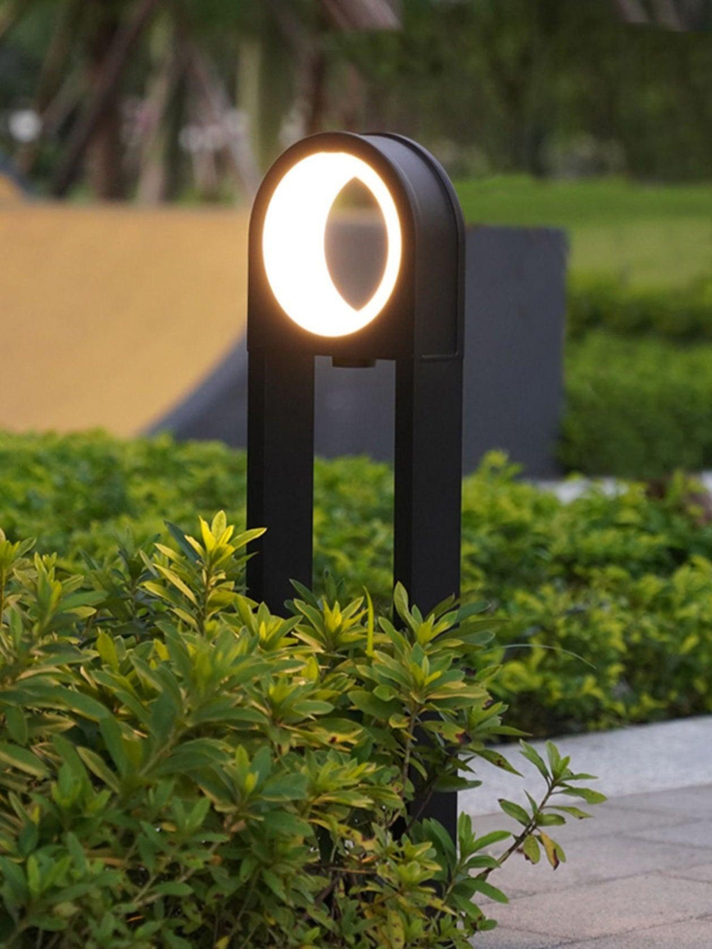 Fennelle Aluminium Outdoor Light-Moonnatur