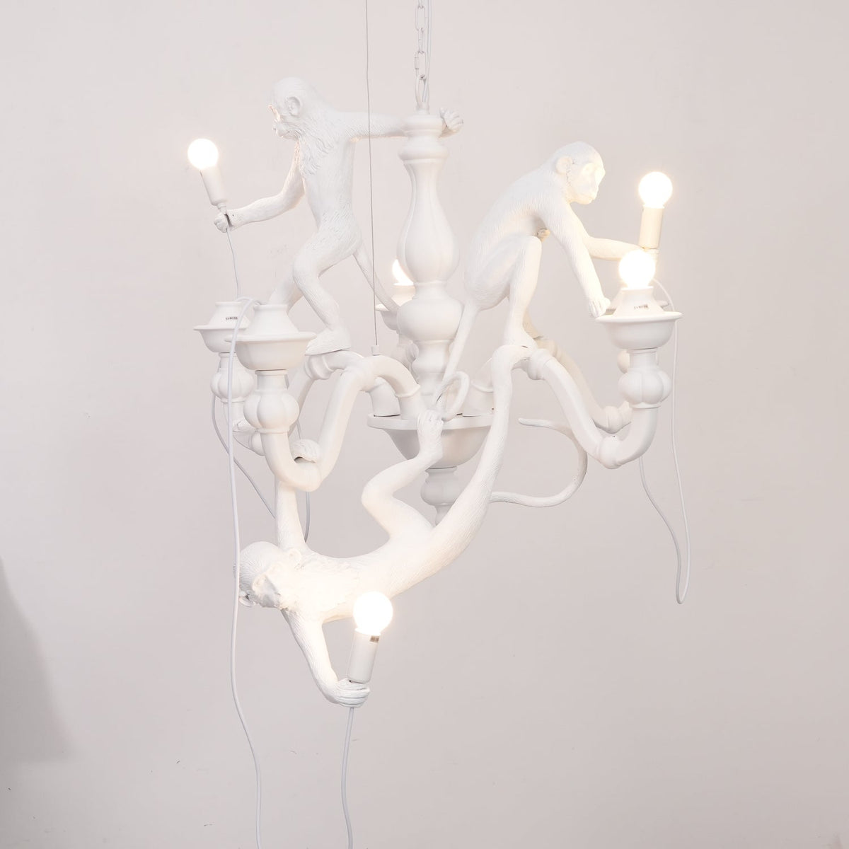 Caperelle Resin Chandelier-Moonnatur