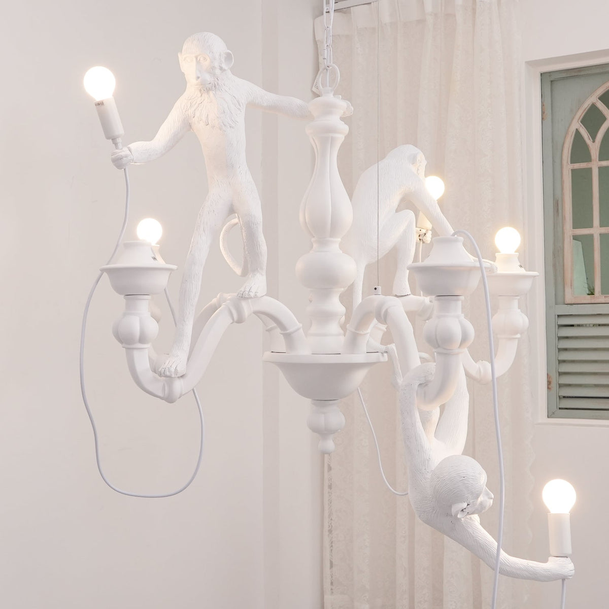 Caperelle Resin Chandelier-Moonnatur