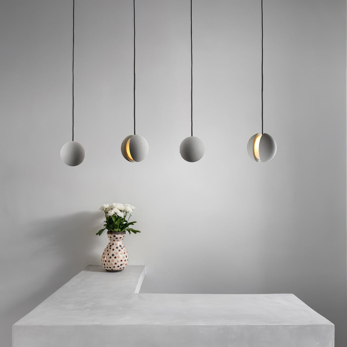 Efirra Concrete Pendant Light-Moonnatur