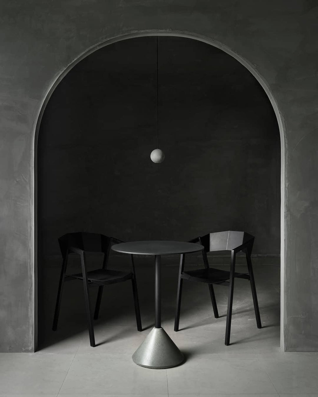 Efirra Concrete Pendant Light-Moonnatur