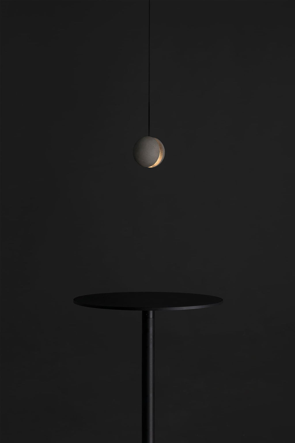 Efirra Concrete Pendant Light-Moonnatur