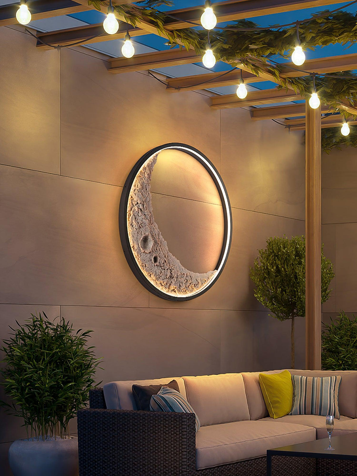 Alwynlyn Resin Wall Light-Moonnatur