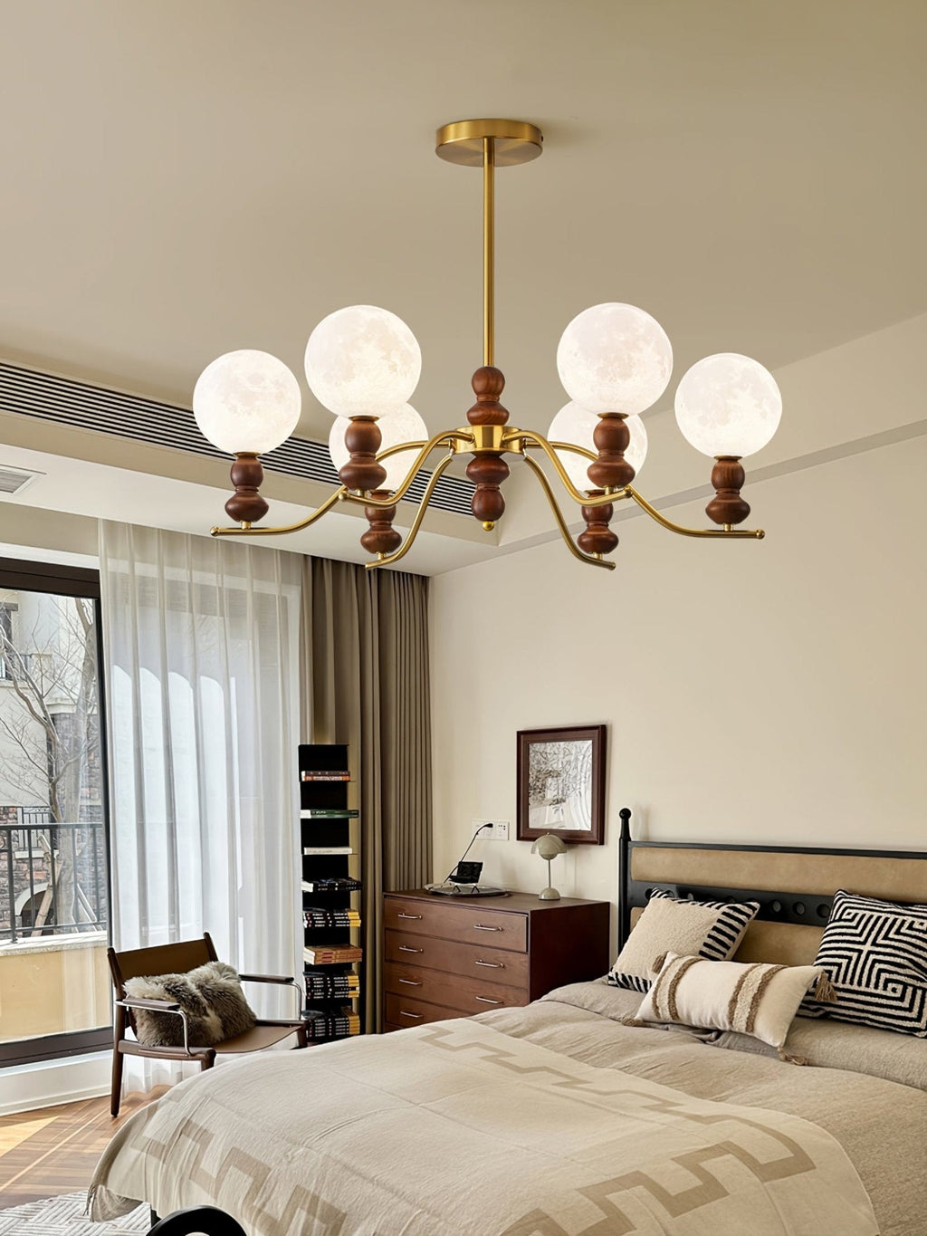 Helrenia Resin Chandelier-Moonnatur