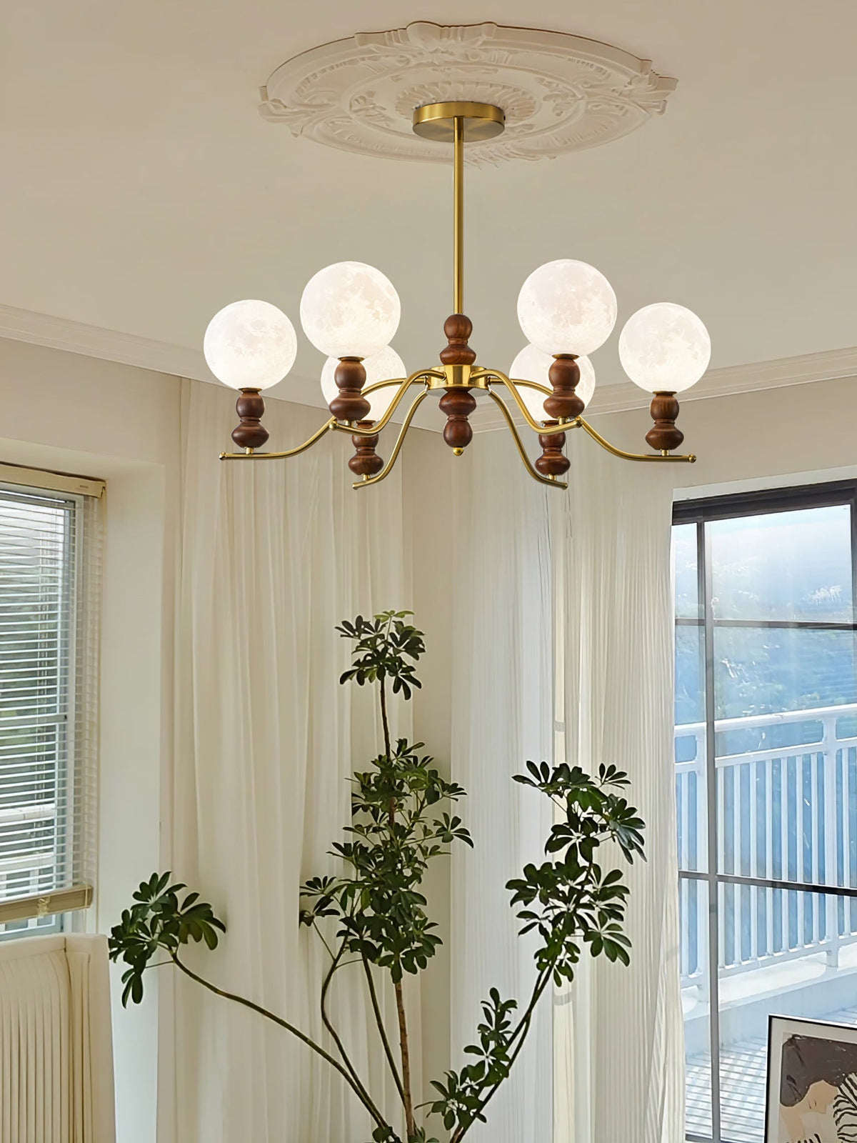 Helrenia Resin Chandelier-Moonnatur