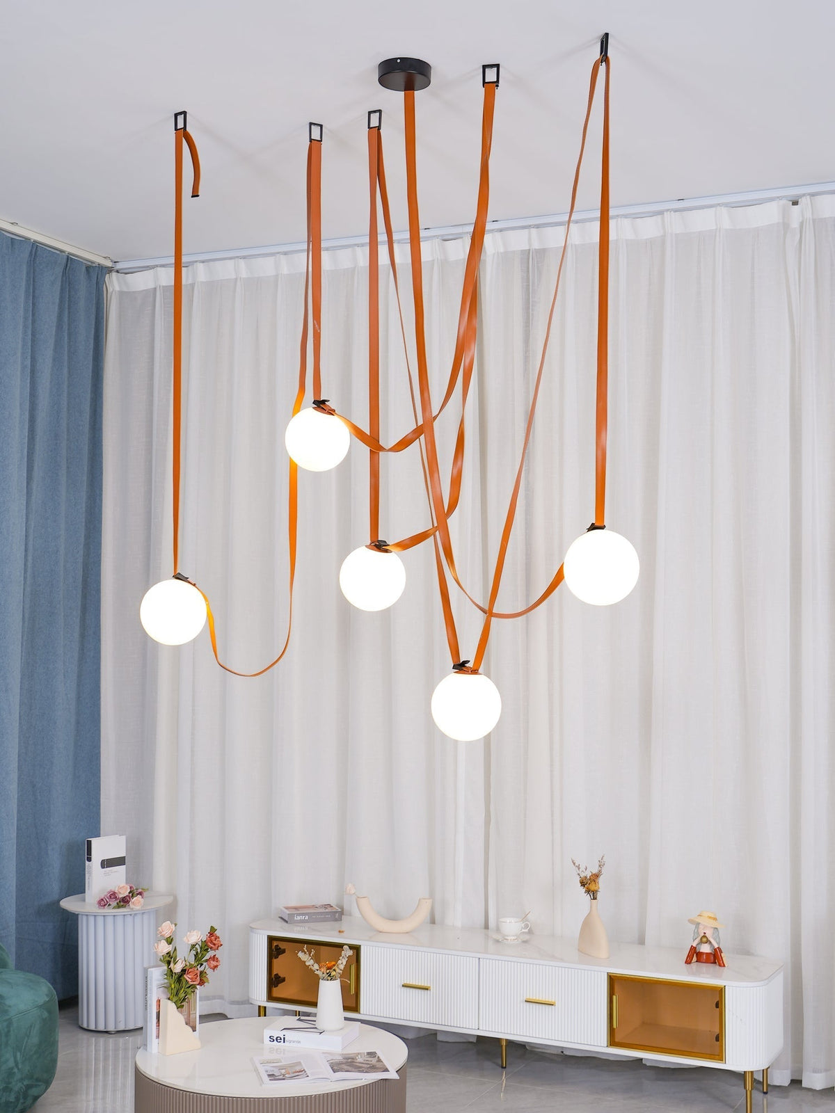 Xerelle Glass Pendant Lamp-Moonnatur