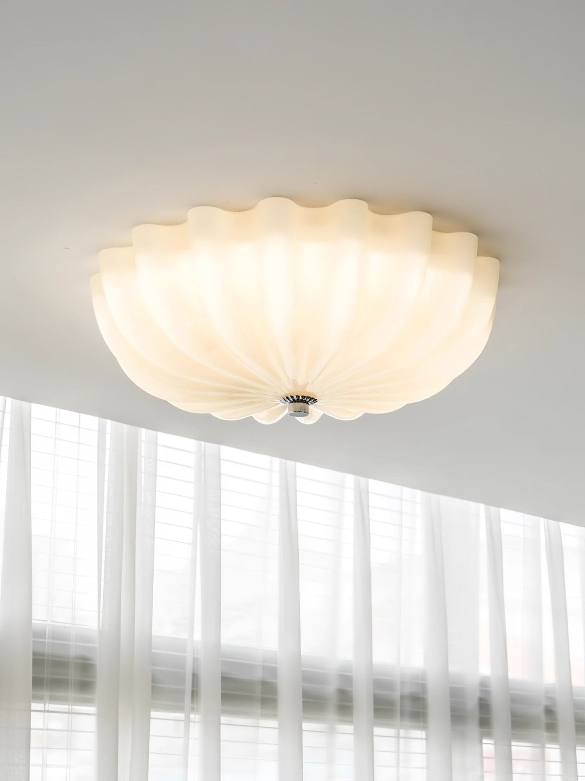 Kivanna Glass Ceiling Light-Moonnatur