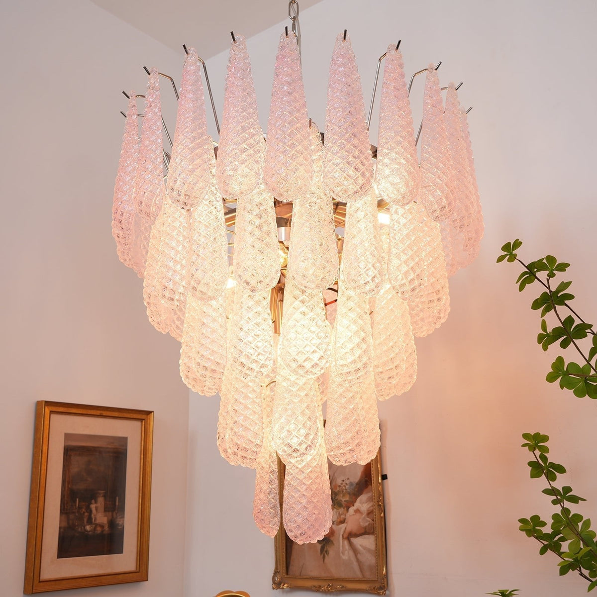 Wilvenheath Glass Chandelier-Moonnatur