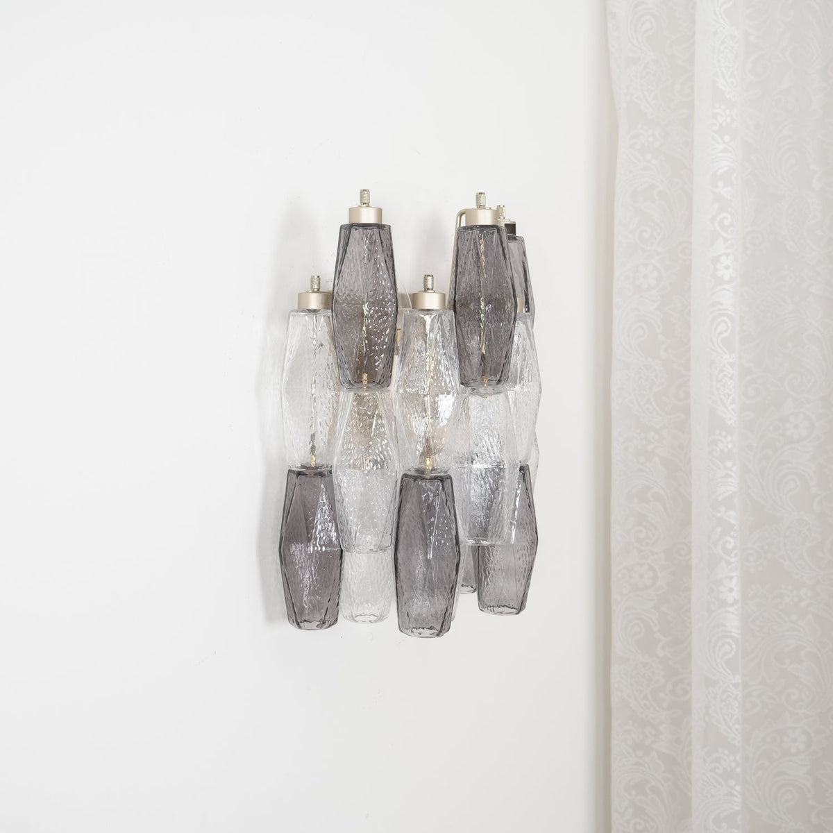 Queneloria Glass Wall Light-Moonnatur