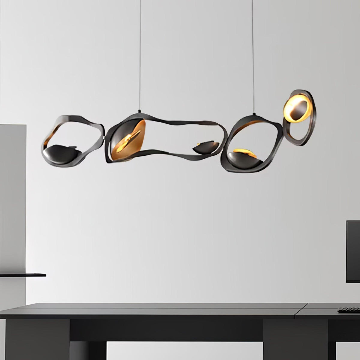 Venaria Metal Pendant Light-Moonnatur