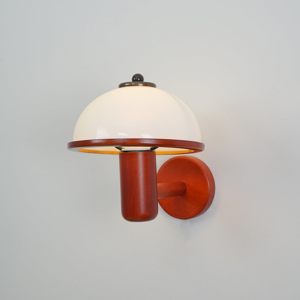 Valenena Oak Wood Wall Light-Moonnatur