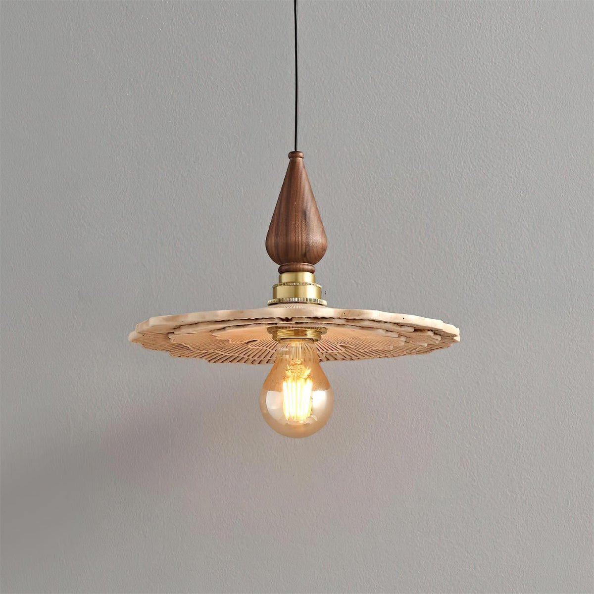 Yarrelrose Resin Pendant Light-Moonnatur