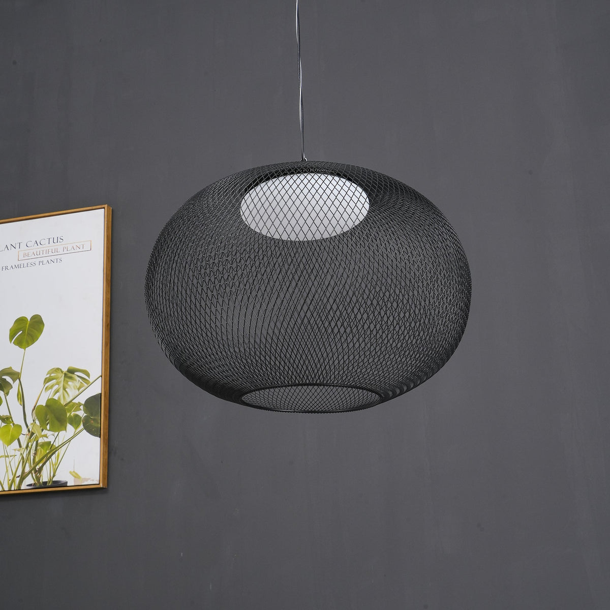 Ximora Iron Pendant Lamp-Moonnatur