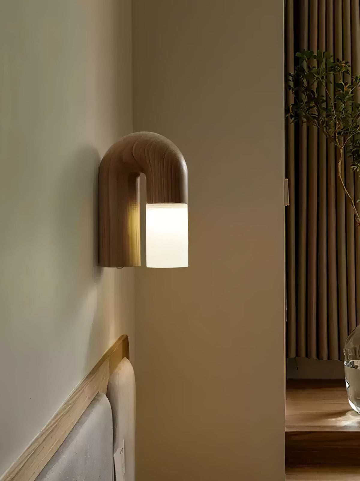 Ymeria Wood Wall Lamp-Moonnatur