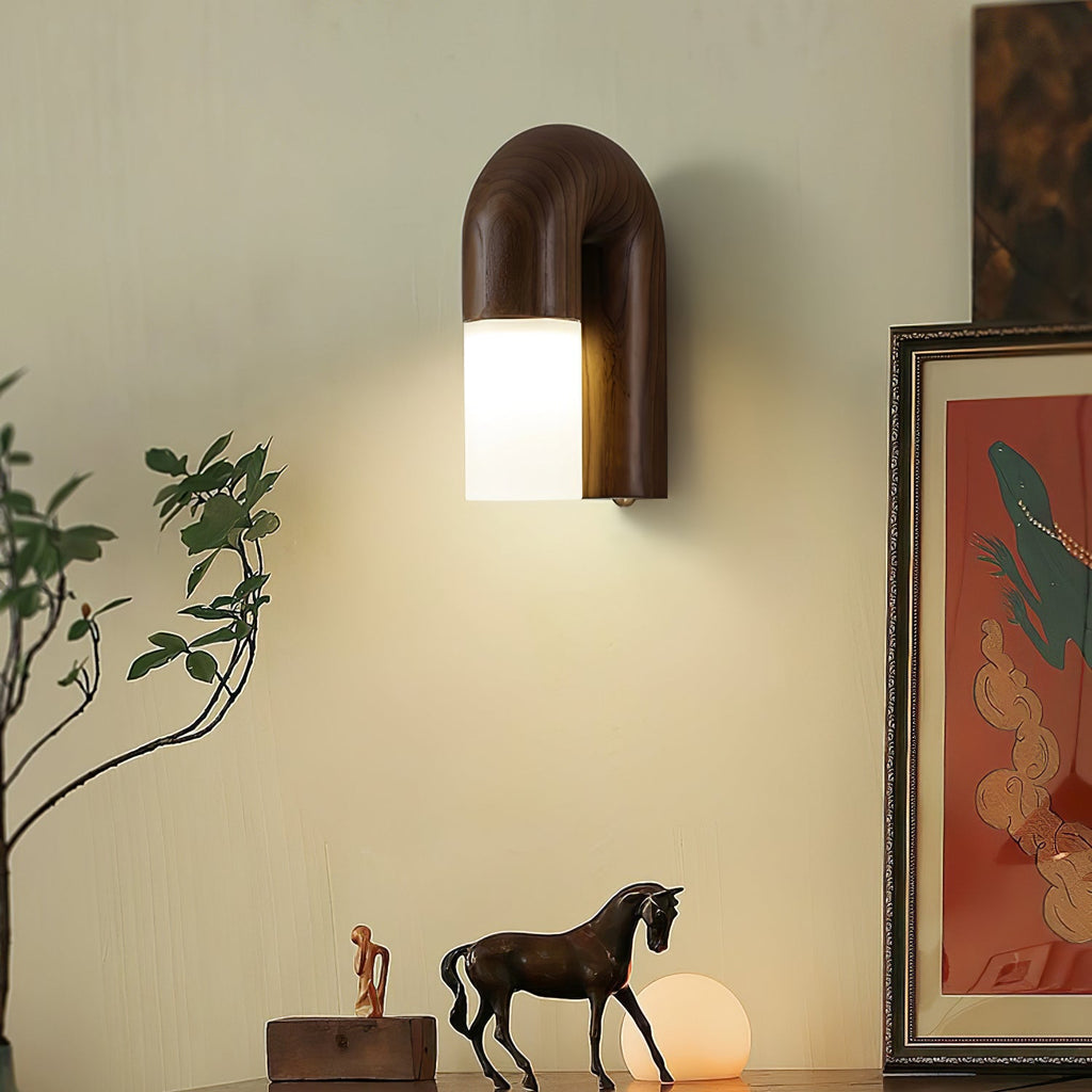 Ymeria Wood Wall Lamp-Moonnatur