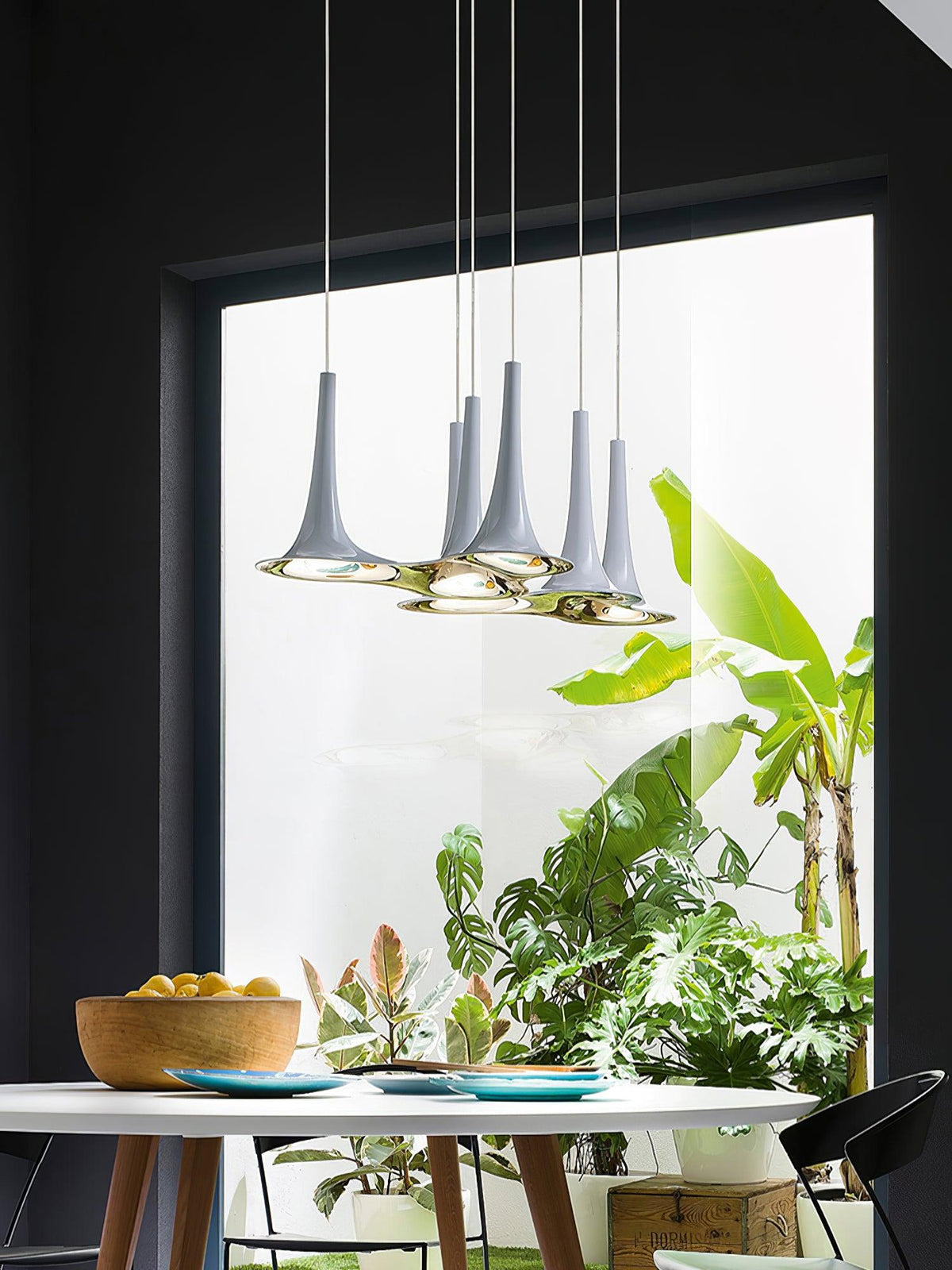 Evelune Acrylic Pendant Light-Moonnatur