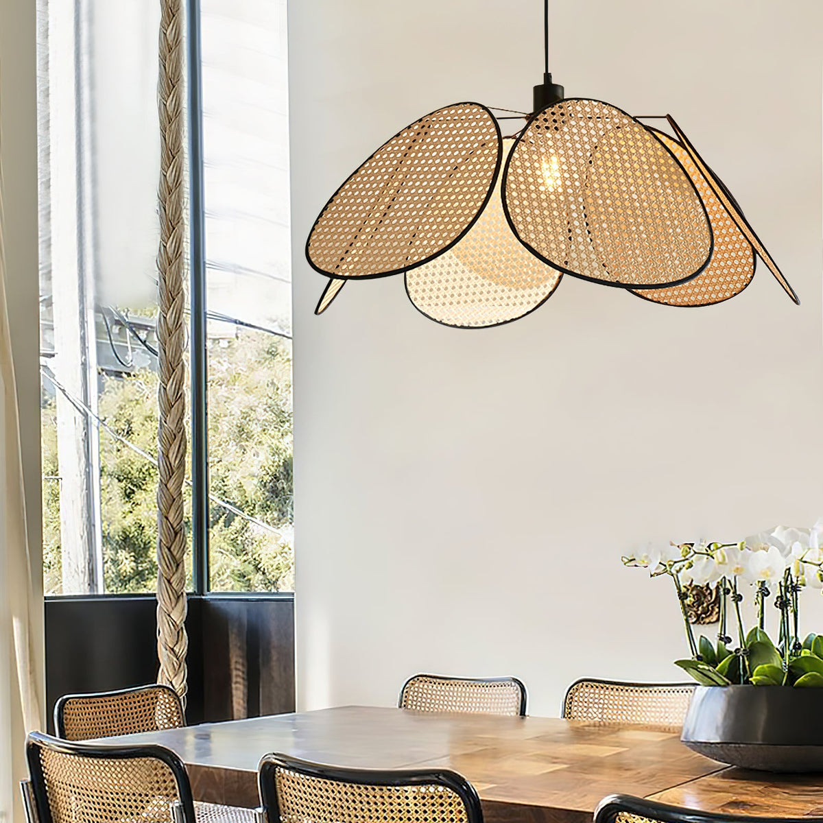 Dunselenelle Rattan Chandelier-Moonnatur