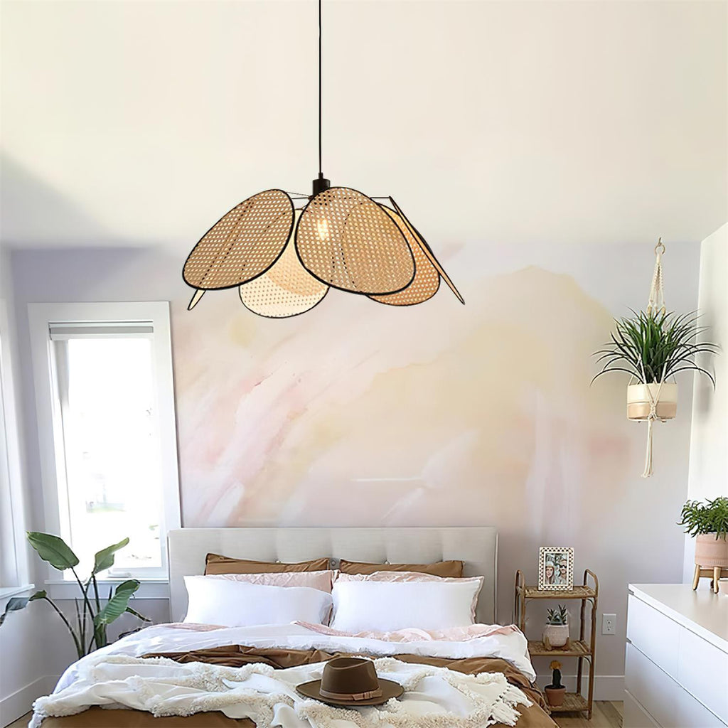 Dunselenelle Rattan Chandelier-Moonnatur