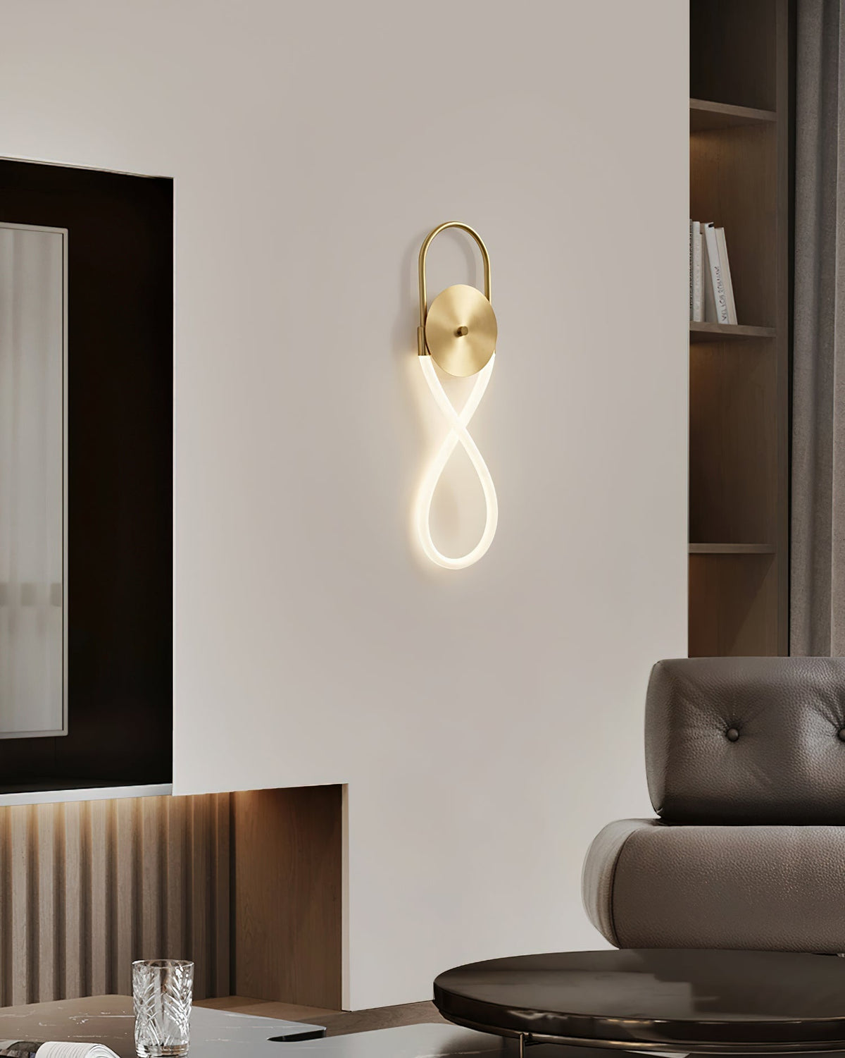 Farenora Brass Wall Light-Moonnatur