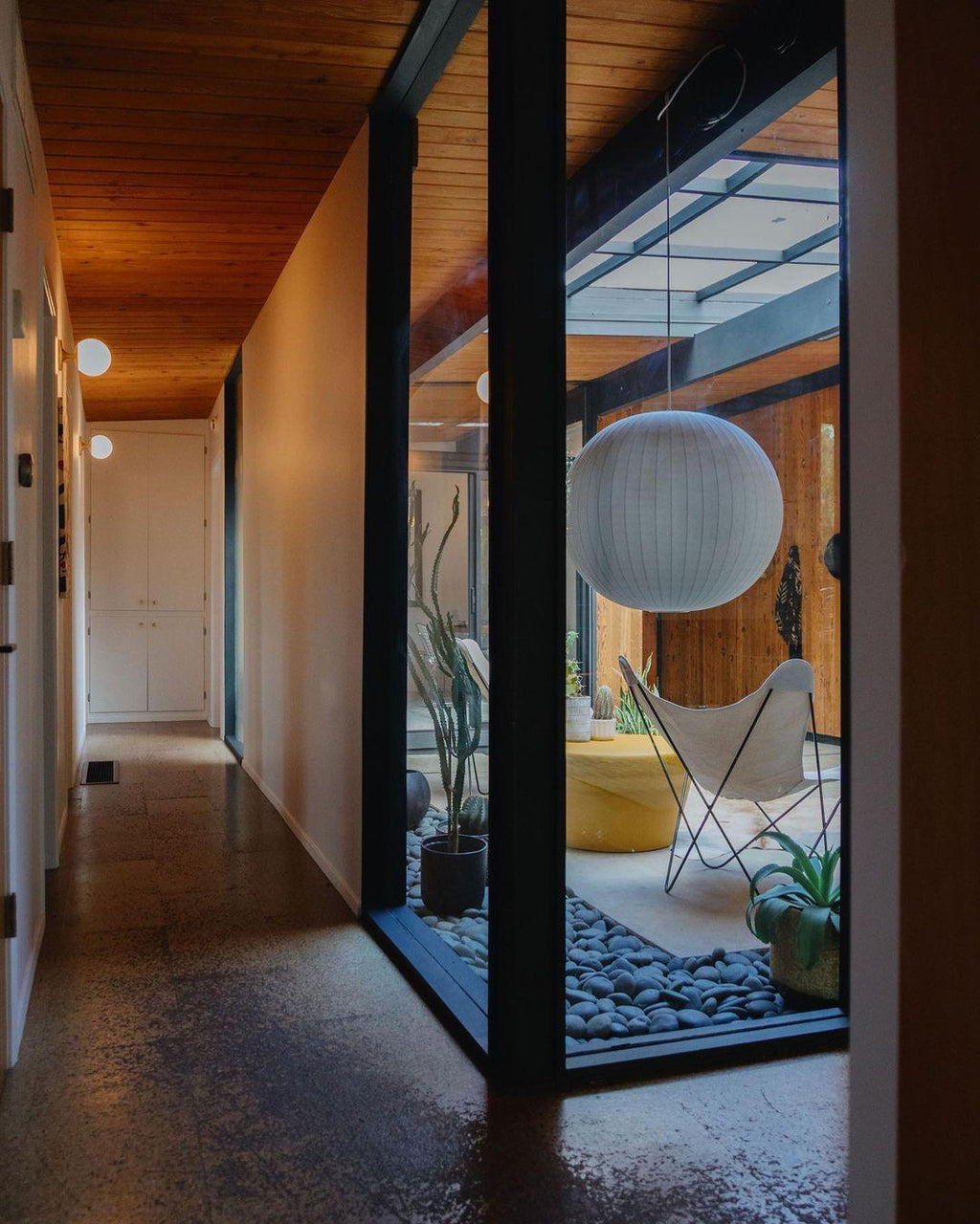 Berelash Polymer Pendant Light-Moonnatur