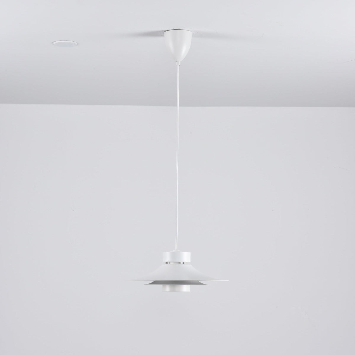 Ambelhaven Metal Pendant Light-Moonnatur
