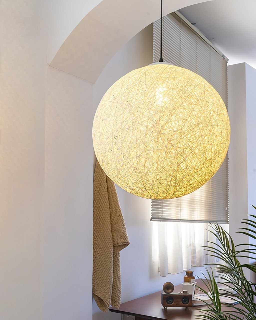 Loweneth Rattan Pendant Light-Moonnatur