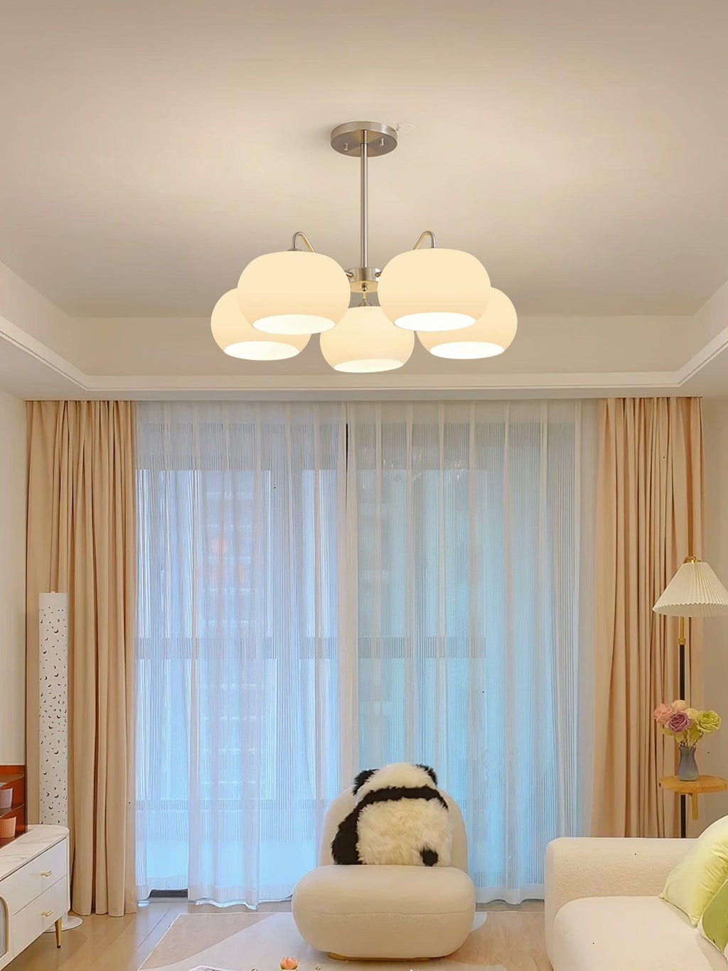 Perenune Glass Chandelier-Moonnatur